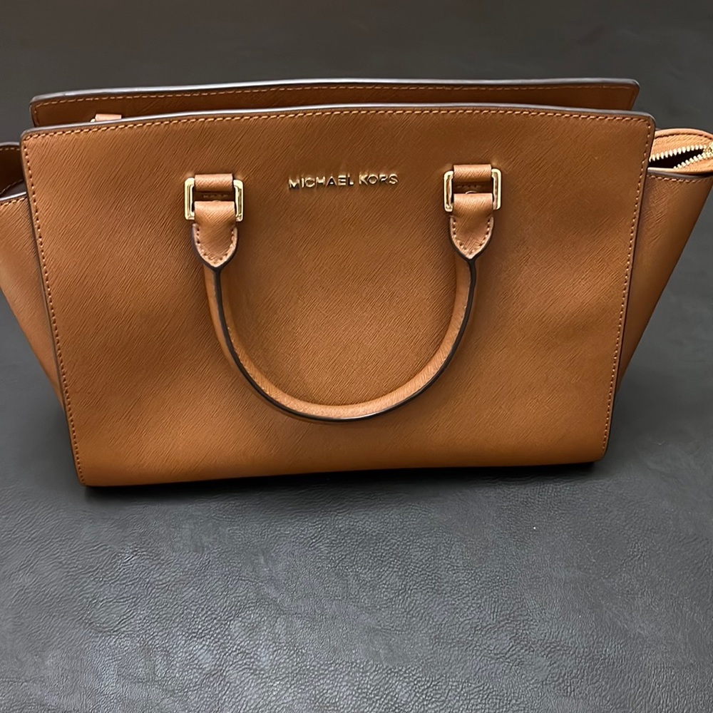 Michael Kors Selma Large Saffiano Leather Satchel
